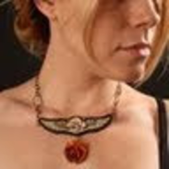 Meet your Posher, Julia - Picture 1 of 1